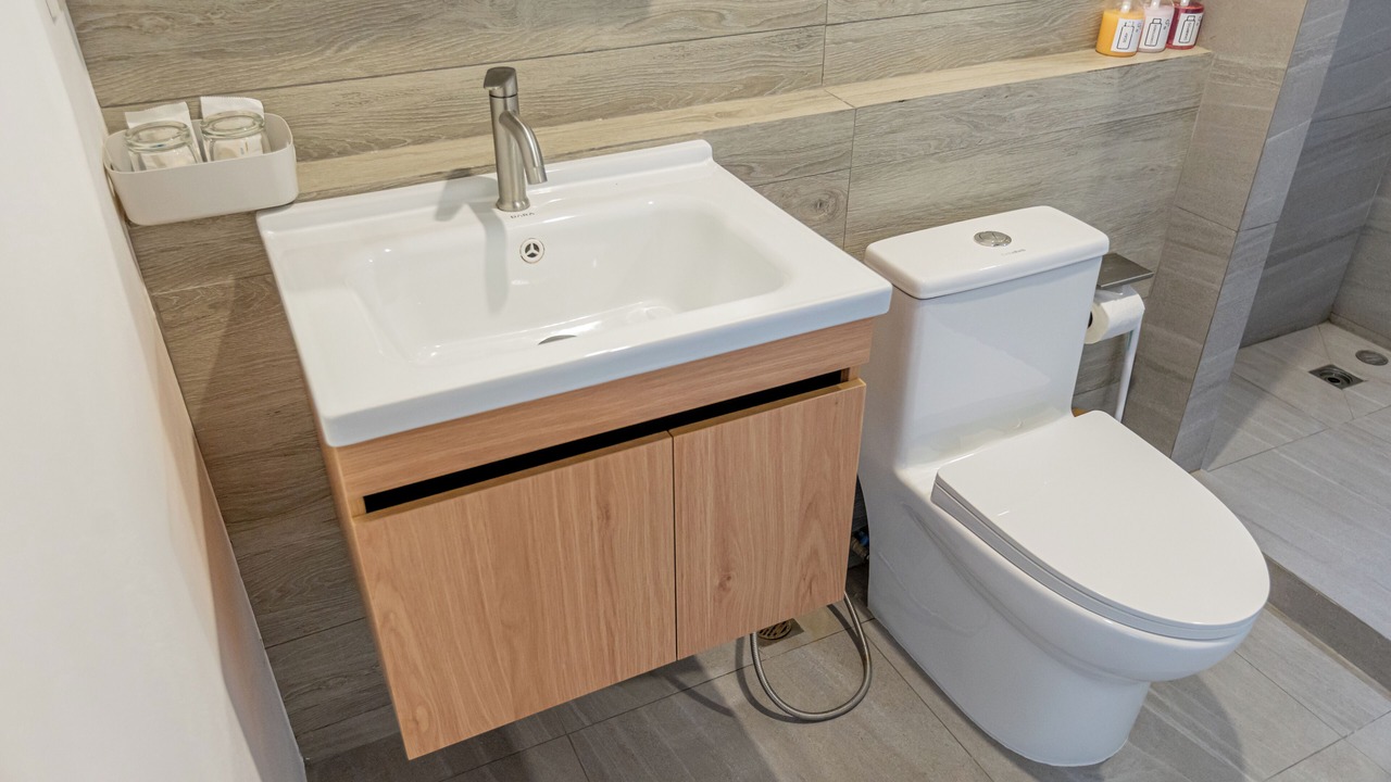 Photo of Bathroom in Thapae