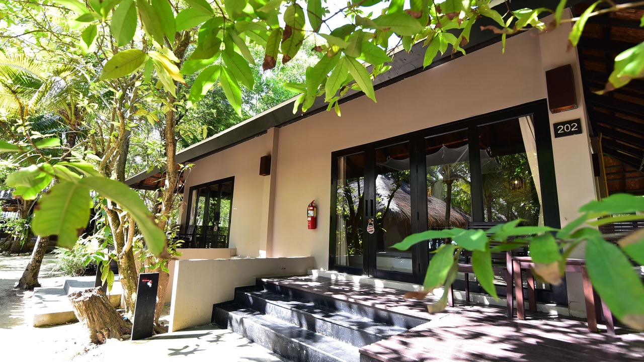 Photo of Bedroom in Ko Kradan