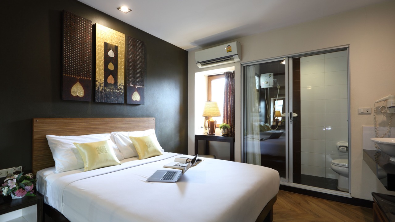 Photo of Bedroom in Talat Yot