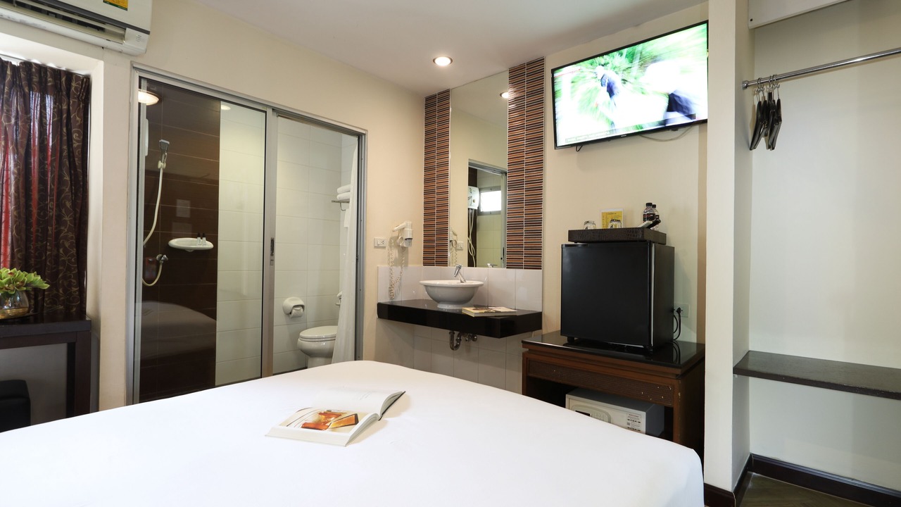 Photo of Bedroom in Talat Yot