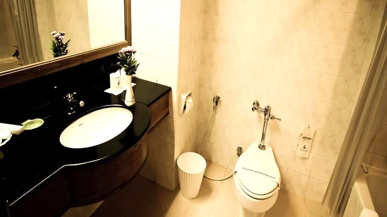 Photo of Bathroom in Nai Mueang