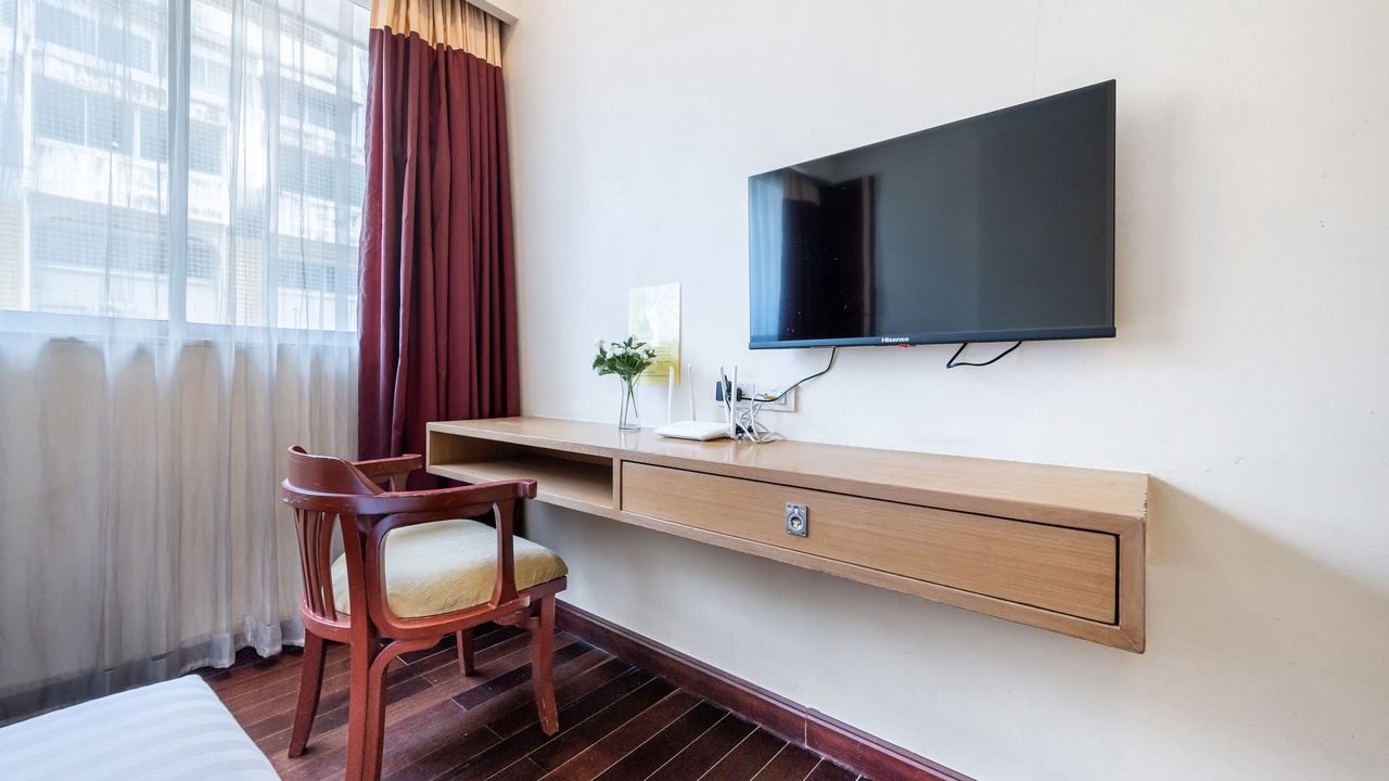Photo of Bedroom in Makkasan