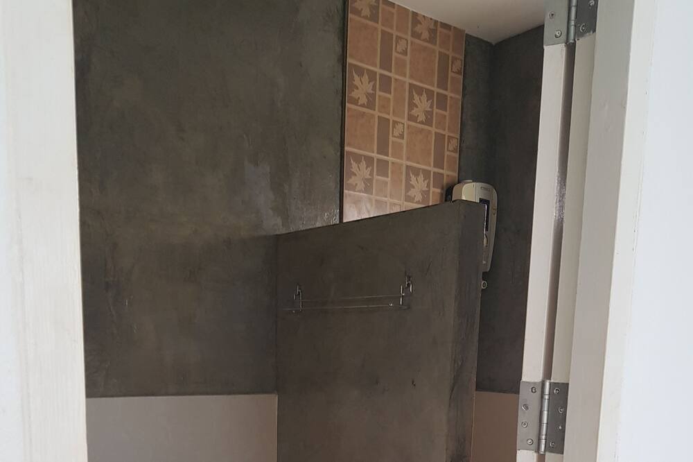 Photo of Bathroom in Si Sunthon