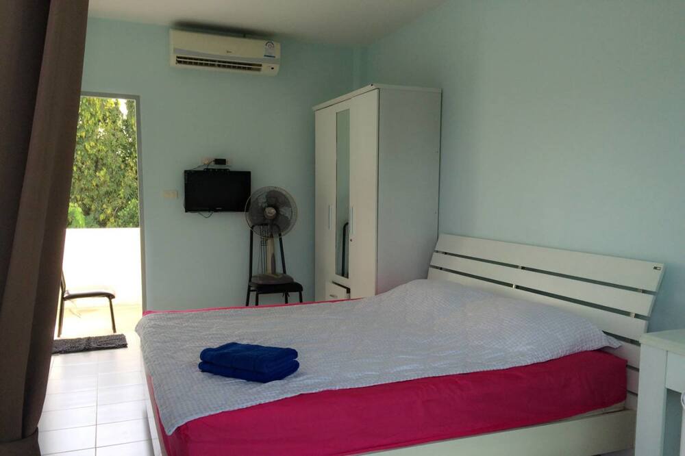 Photo of Bedroom in Si Sunthon