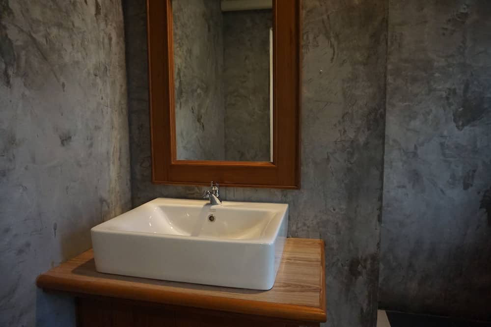 Photo of Bathroom in Mai Fat
