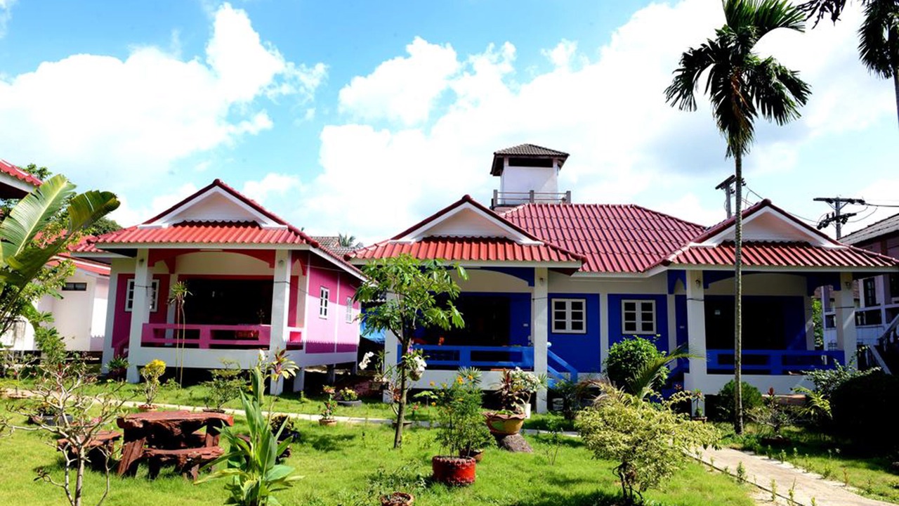 Photo of Buildings in Bang Po