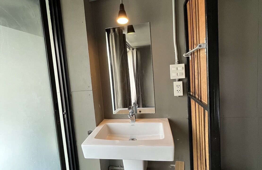 Photo of Bathroom in Pratunam