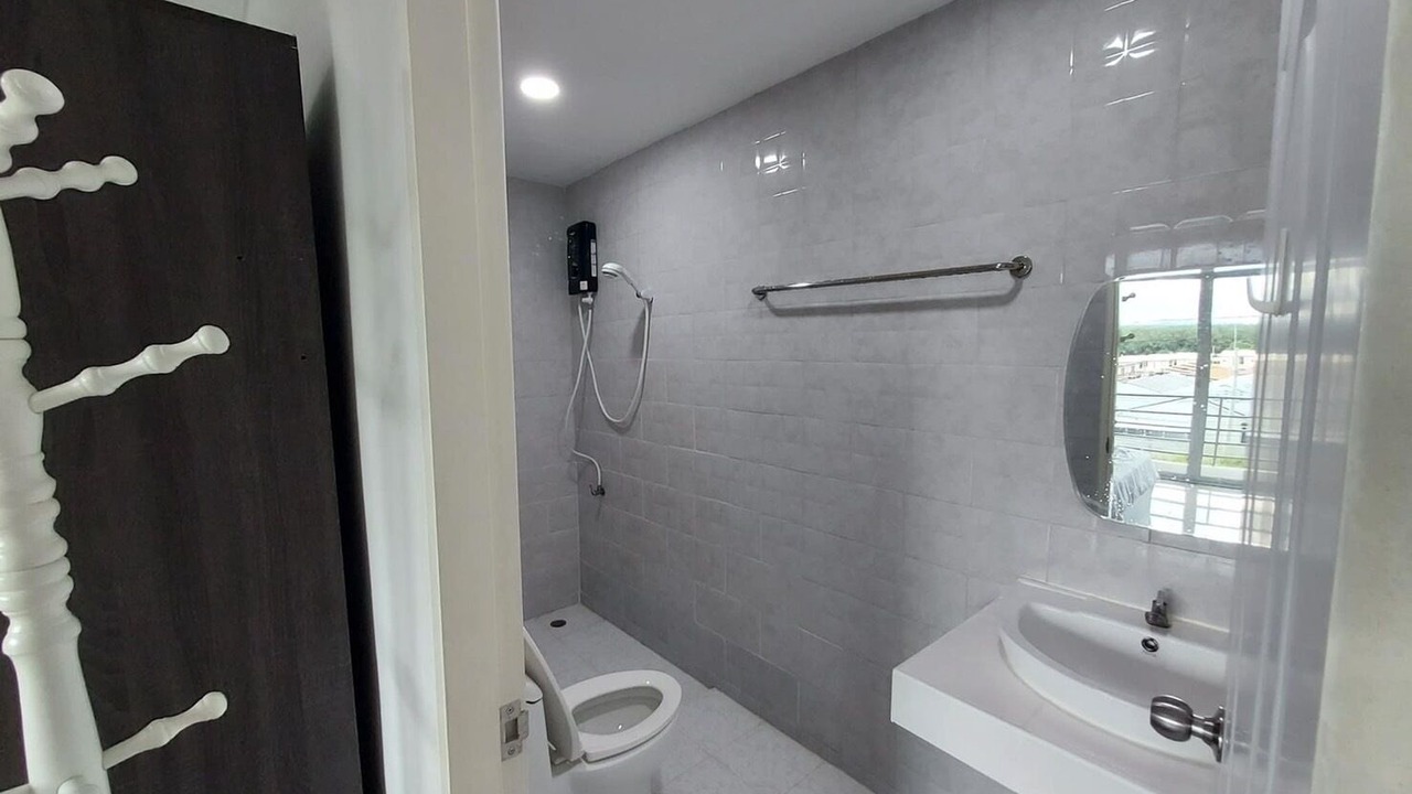 Photo of Bathroom in Khao Khan Song