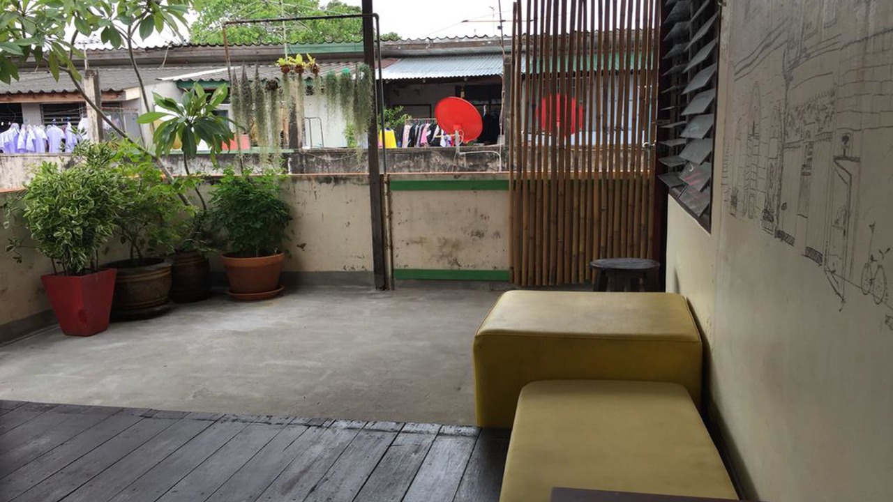 Photo of Patio Balcony in Wat Sam Phraya