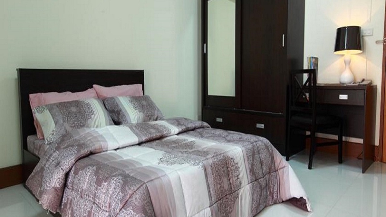 Photo of Bedroom in Phlabphla