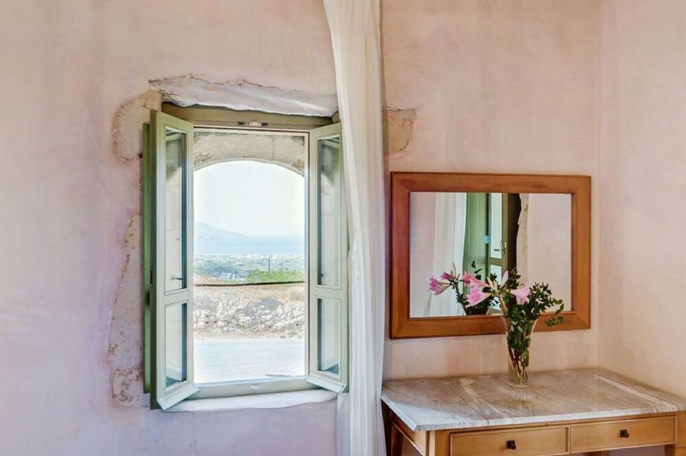 Photo of Bedroom in Kastellos