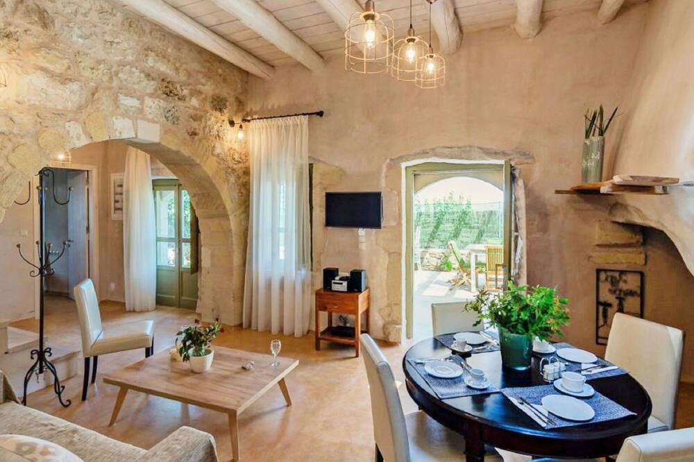 Photo of Bedroom in Kastellos