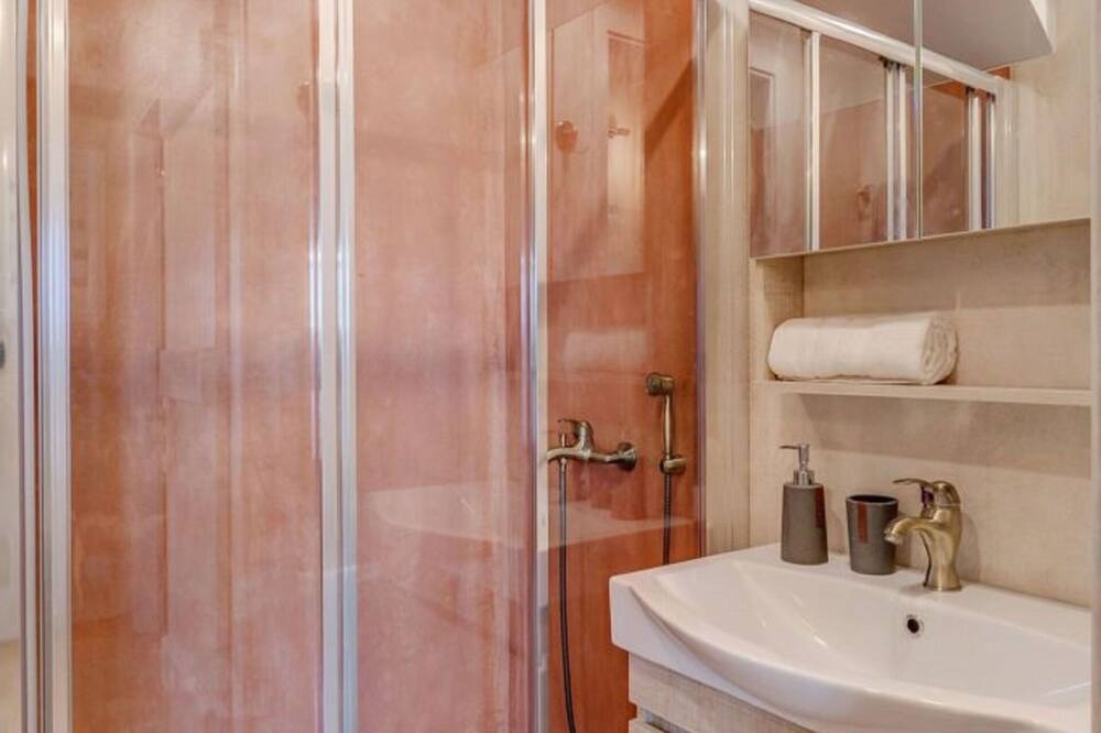Photo of Bathroom in Kastellos