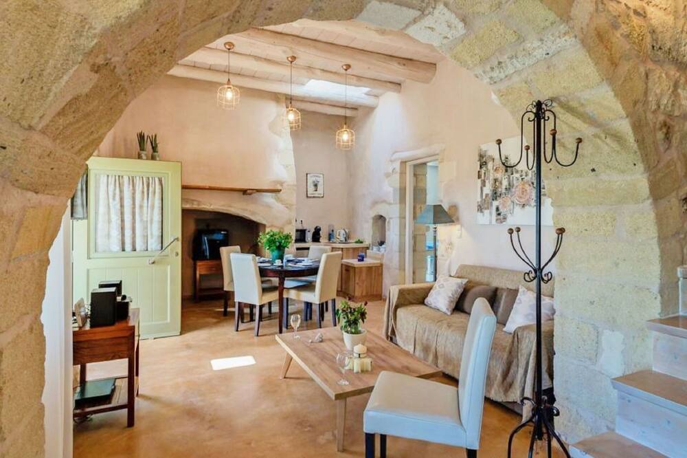 Photo of Bedroom in Kastellos