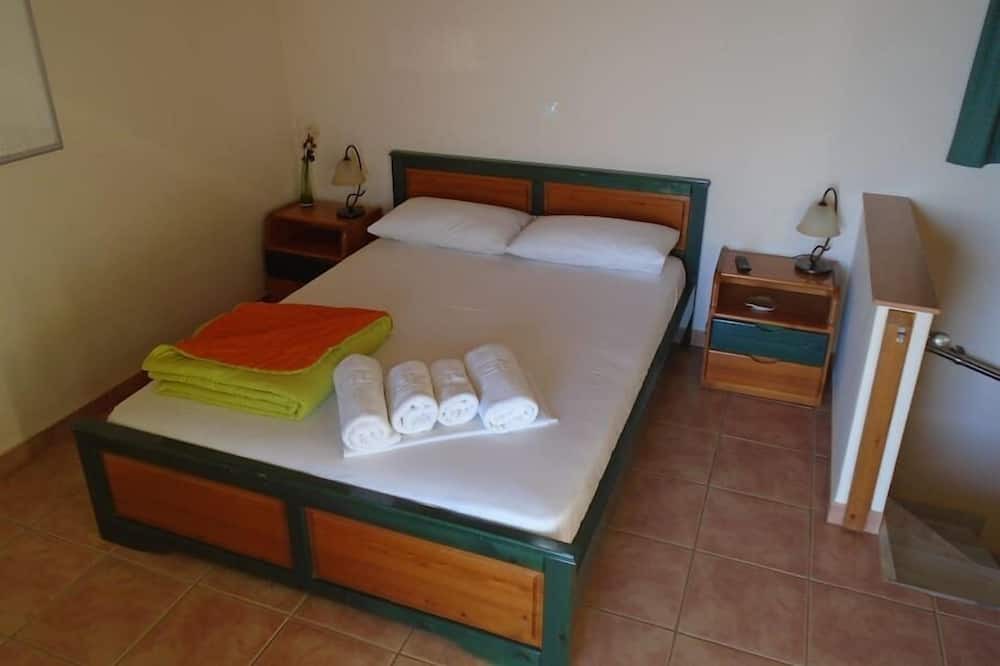 Photo of Bedroom in Papadhianika