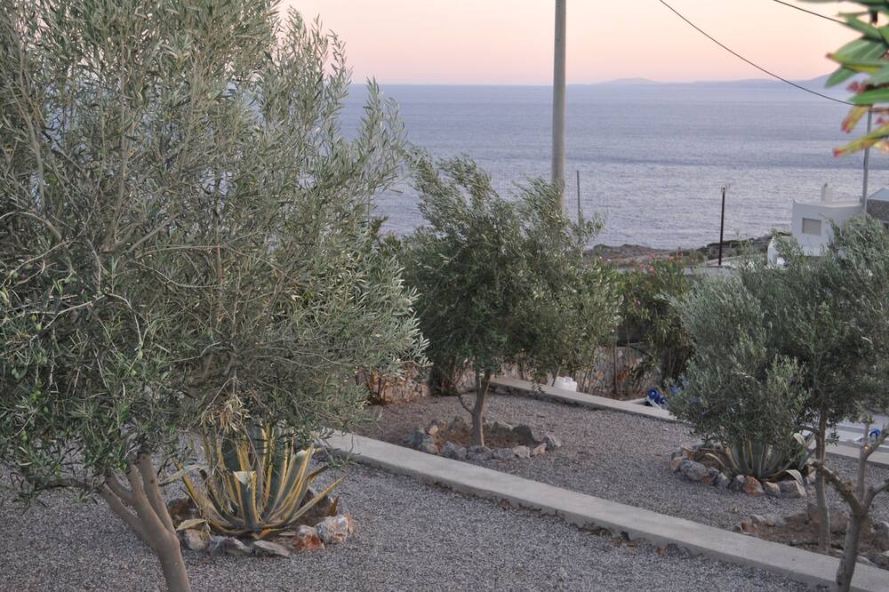 Photo of Outdoor in Pefkos