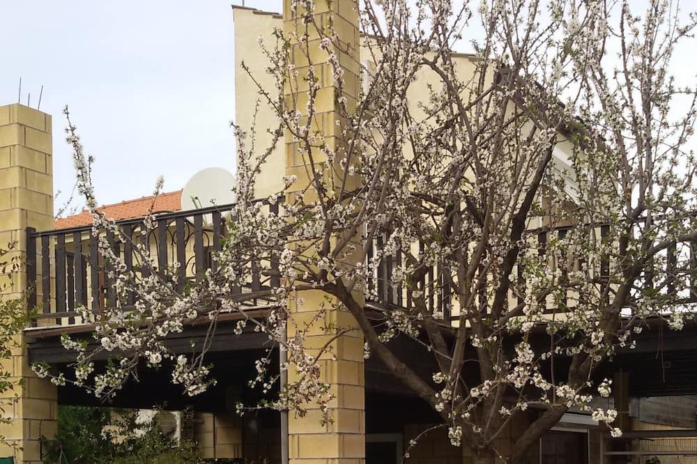 Photo of Outdoor in Pera Chorio