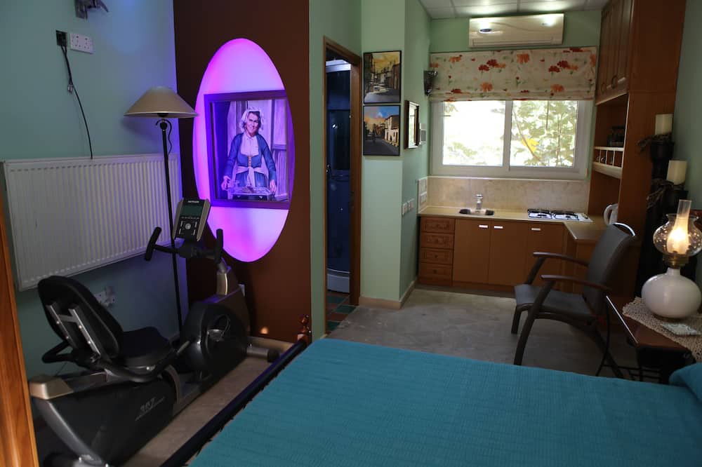 Photo of Bedroom in Pera Chorio