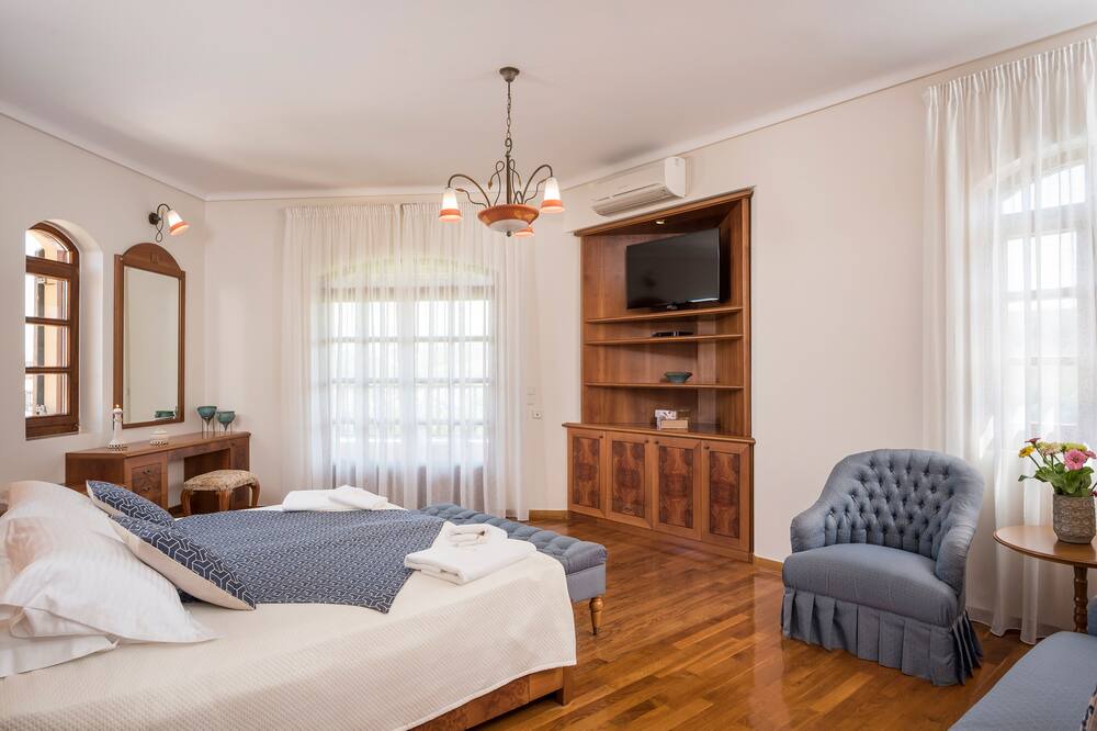 Photo of Bedroom in Maleme