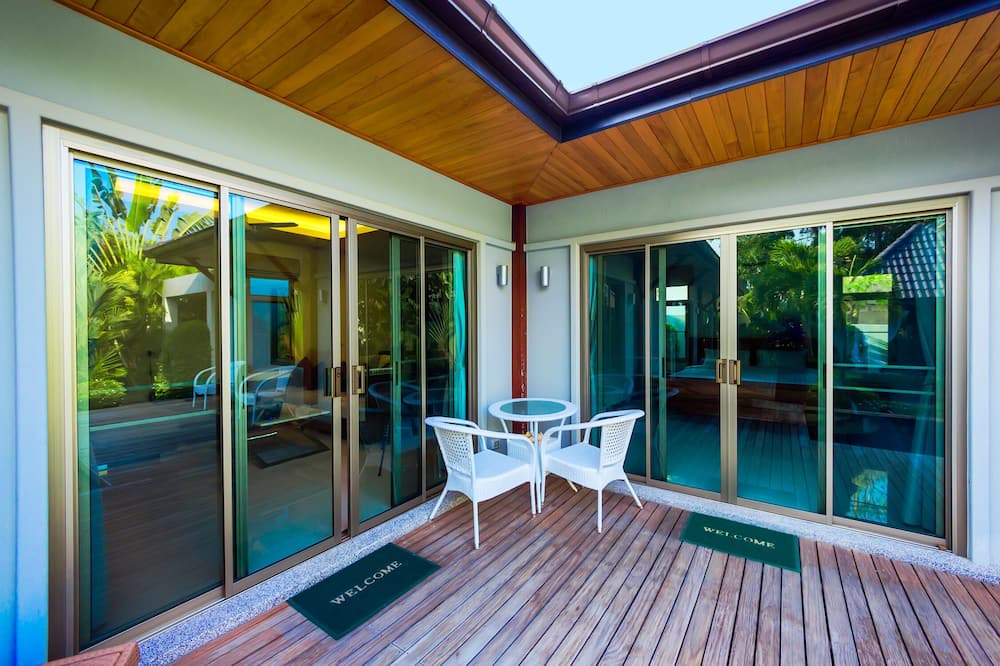 Photo of Patio Balcony in Nai Harn