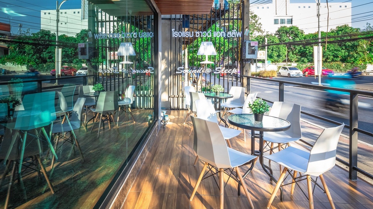 Photo of Patio Balcony in Din Daeng