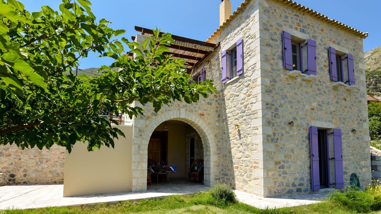 Photo of Outdoor in East Mani