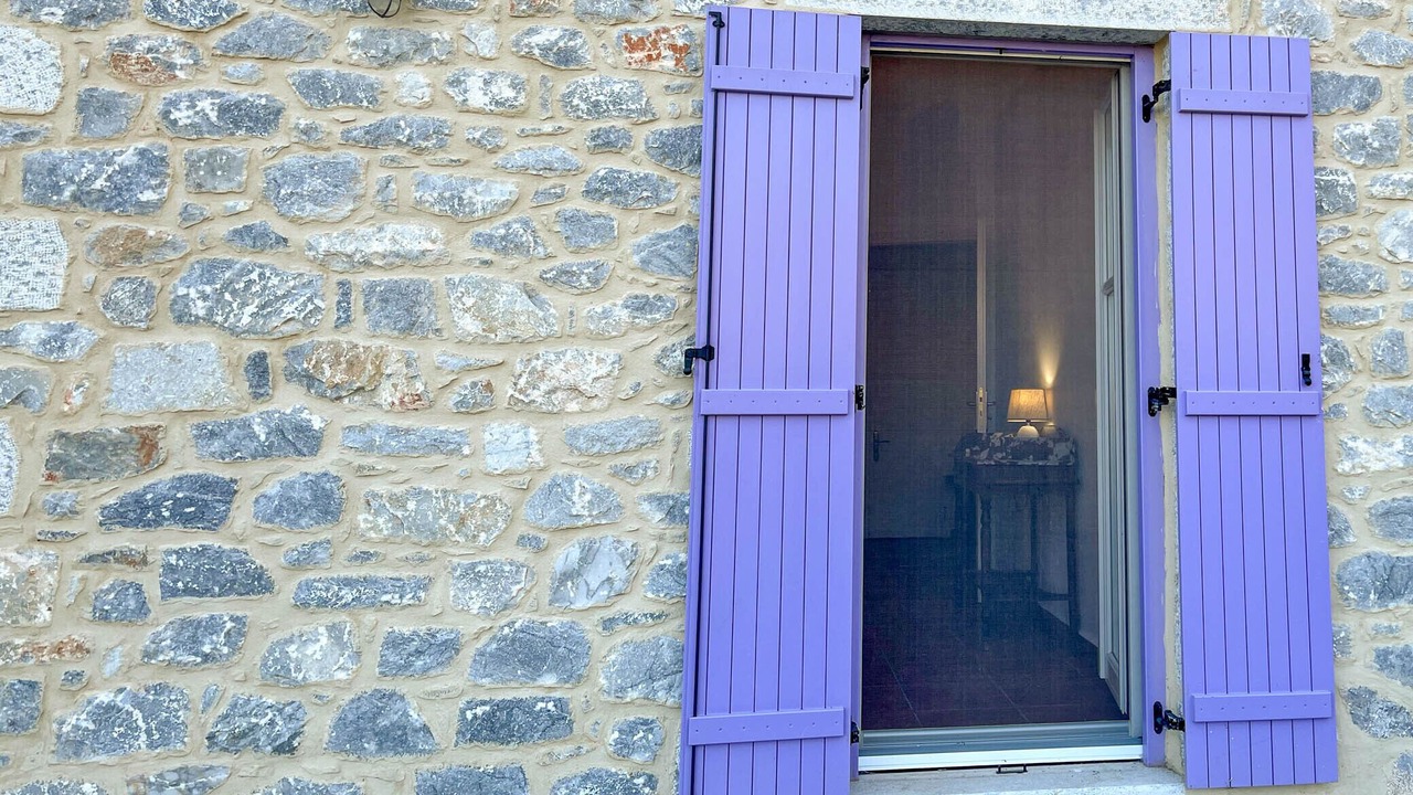 Photo of Outdoor in East Mani