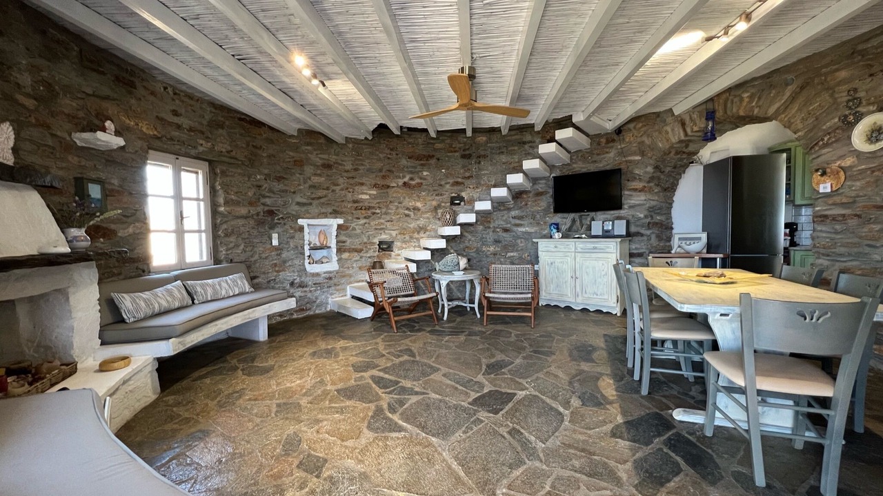 Photo of Livingroom in Koundouros
