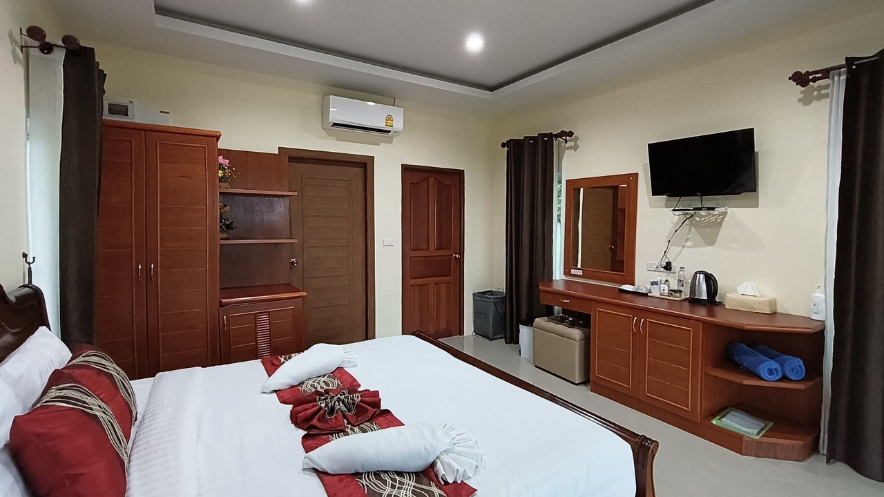 Photo of Bedroom in Ko Yao