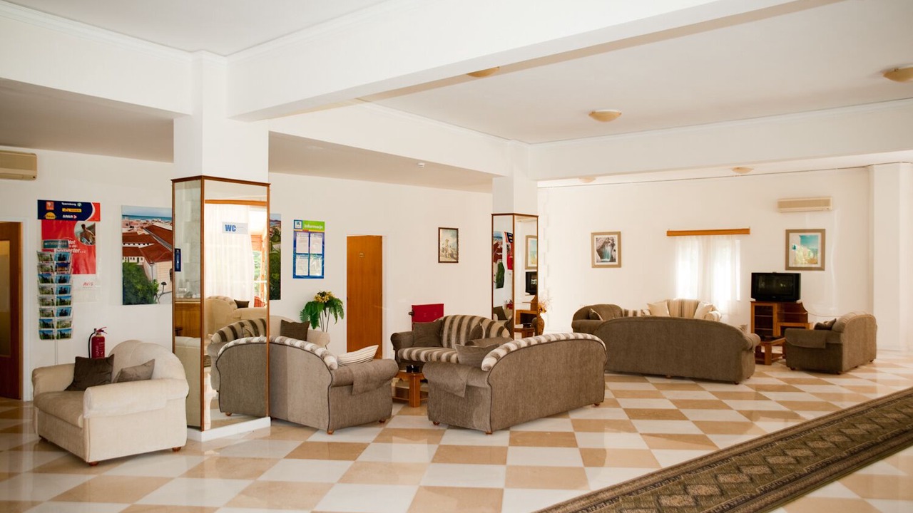 Photo of Others in Nopigia