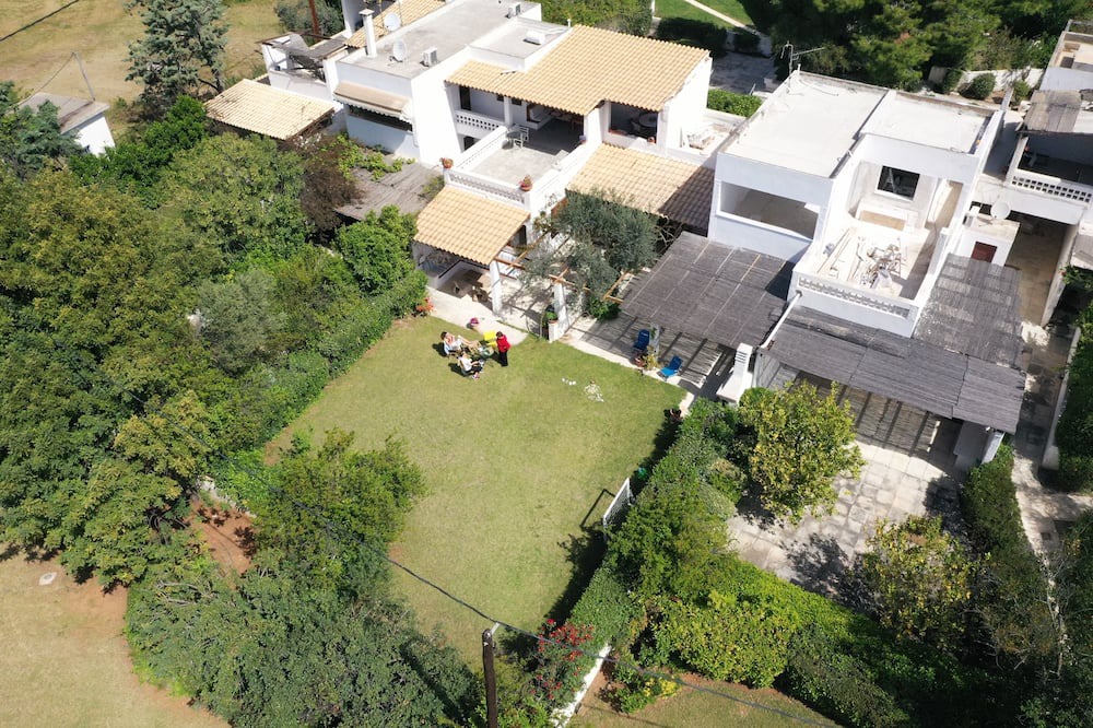 Photo of Outdoor in Plepi