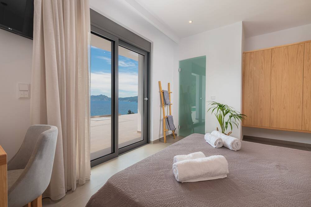 Photo of Bedroom in Pentati