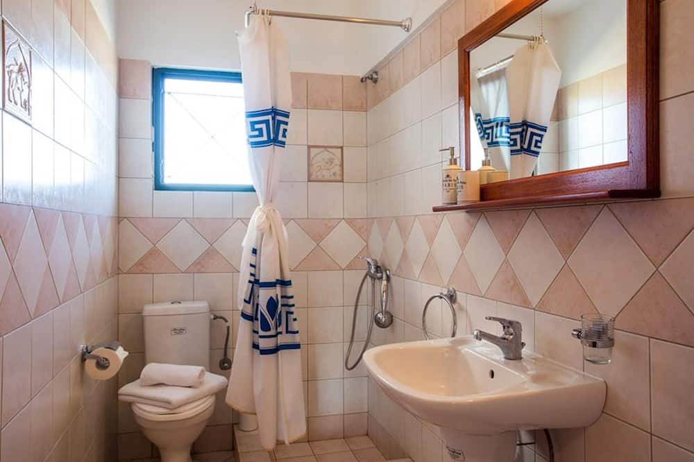 Photo of Bathroom in Votsi