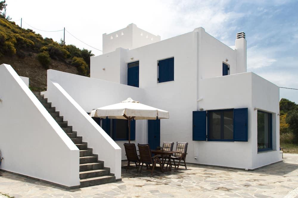 Photo of Others in Oxilithos
