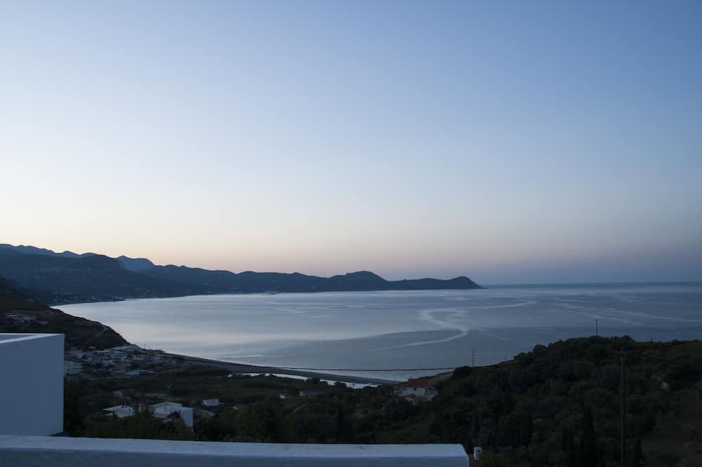 Photo of Others in Oxilithos