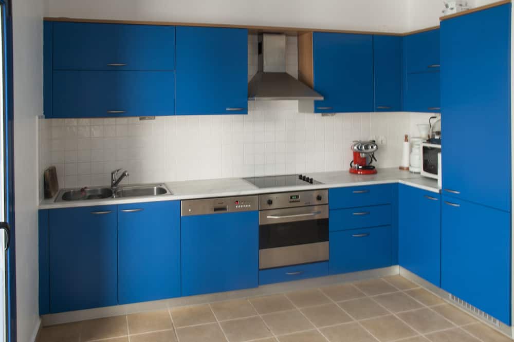Photo of Kitchen in Oxilithos
