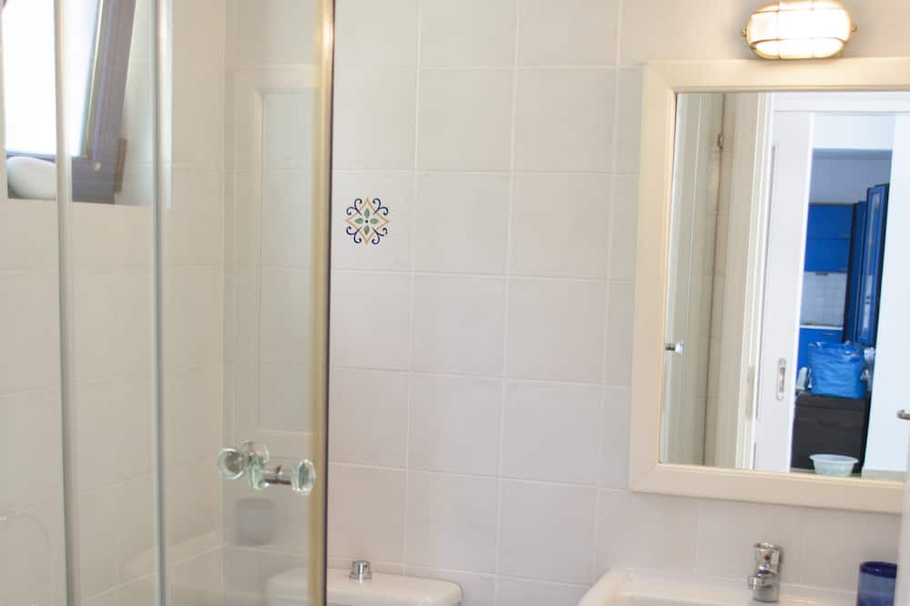 Photo of Bathroom in Oxilithos