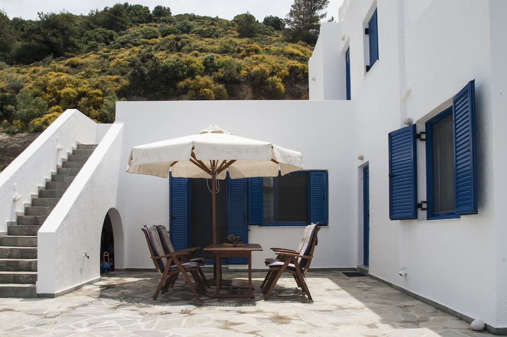 Photo of Patio Balcony in Oxilithos