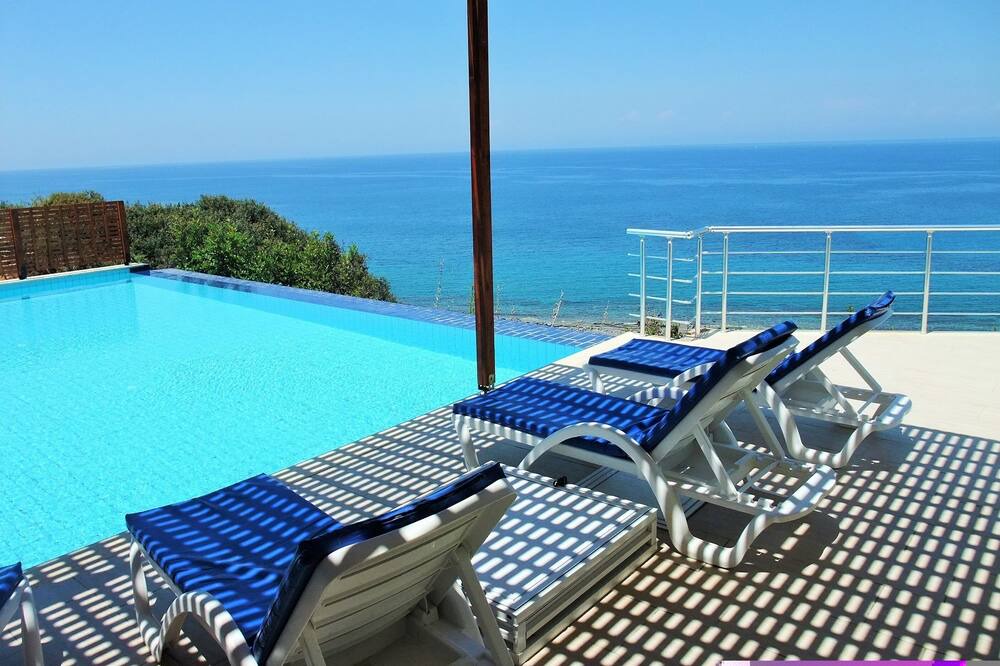 Photo of Outdoor in Esentepe