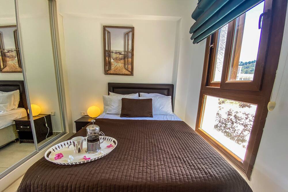 Photo of Bedroom in Esentepe