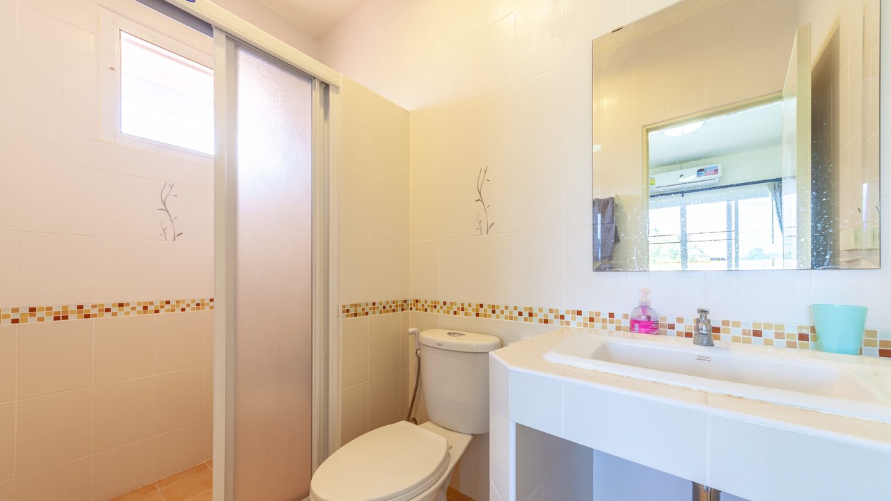 Photo of Bathroom in Hang Dong