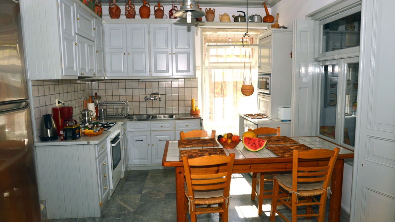 Photo of Kitchen in Mithimna