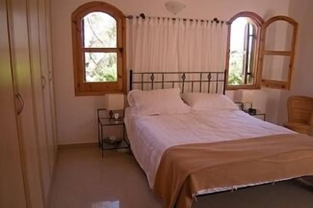 Photo of Bedroom in Catalkoy