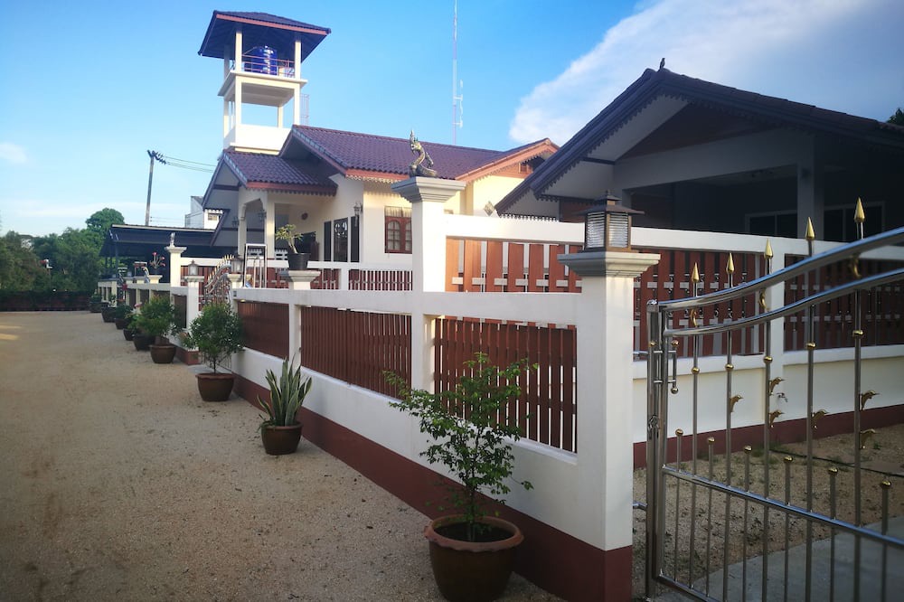 Photo of Others in Lipa Noi