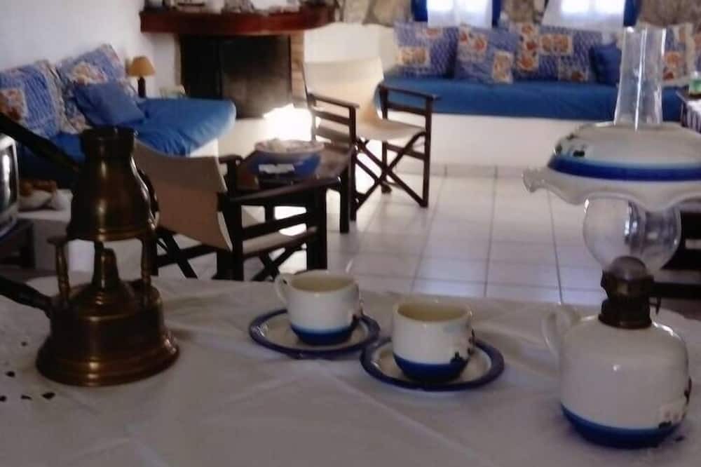 Photo of Livingroom in Theologos