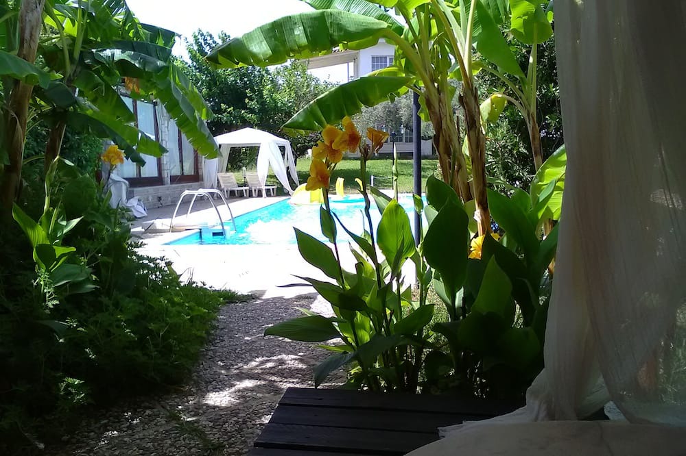 Photo of Outdoor in Neos Erineos