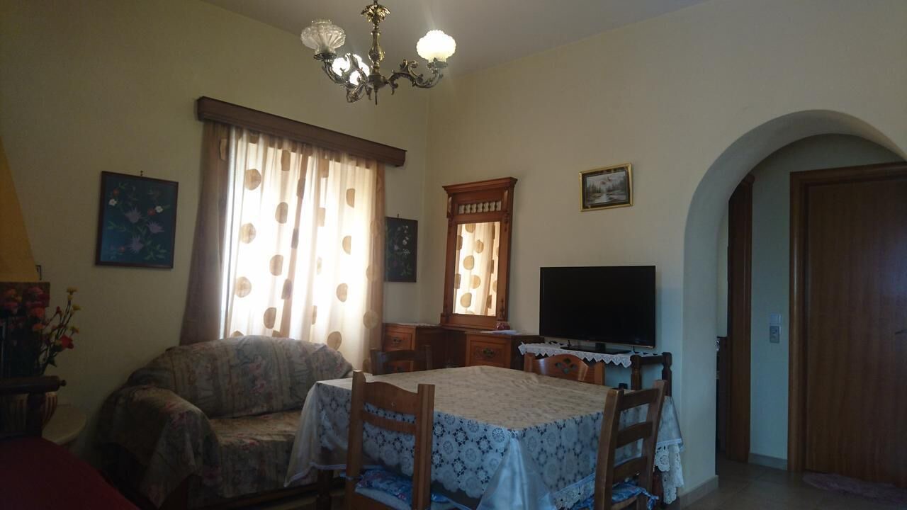 Photo of Livingroom in Tourloti