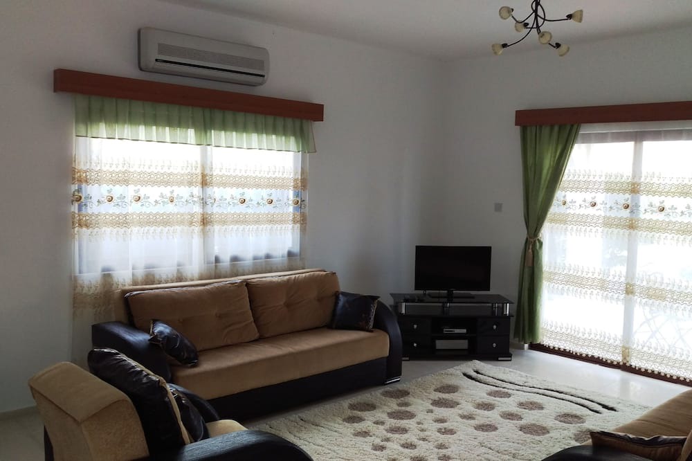 Photo of Livingroom in Bahceler