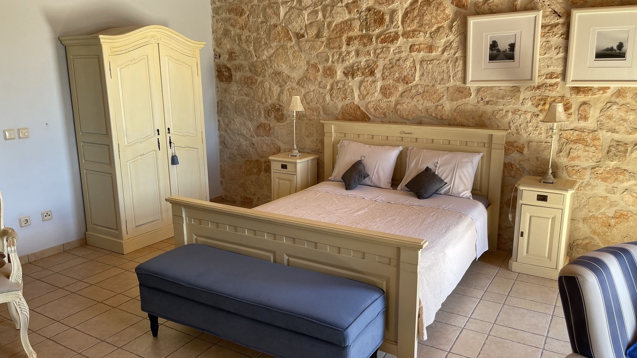 Photo of Bedroom in Skinaria