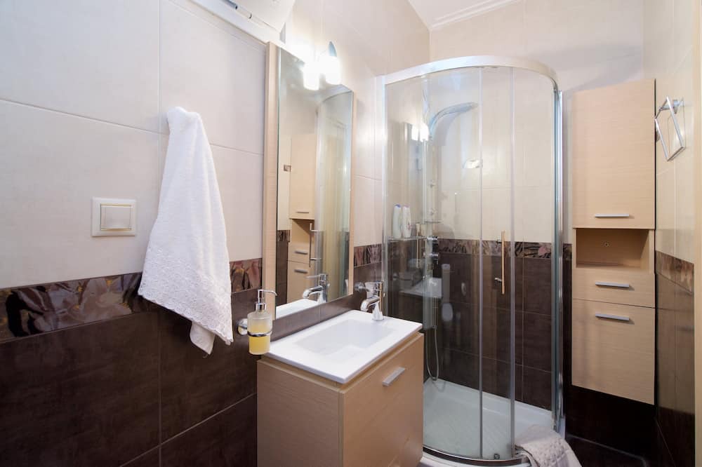 Photo of Bathroom in Karavomylos